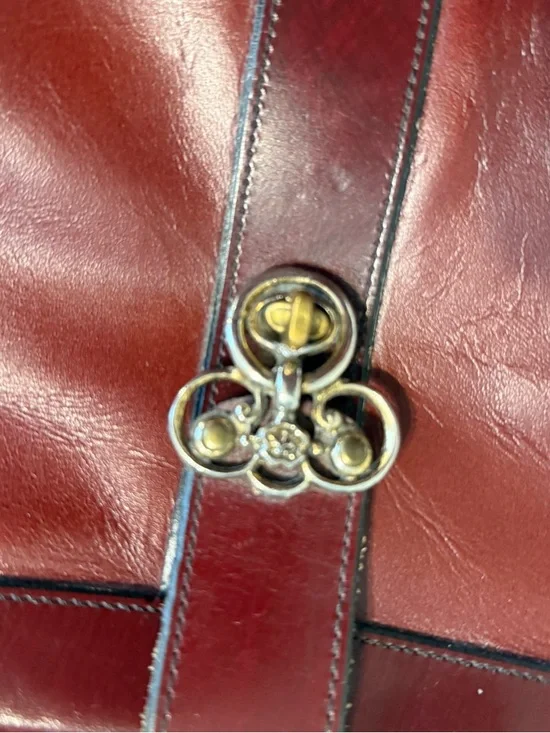 Vintage John Romain Leather Shoulder Bag Burgundy Oxblood Gold Clasp - Picture 8 of 10